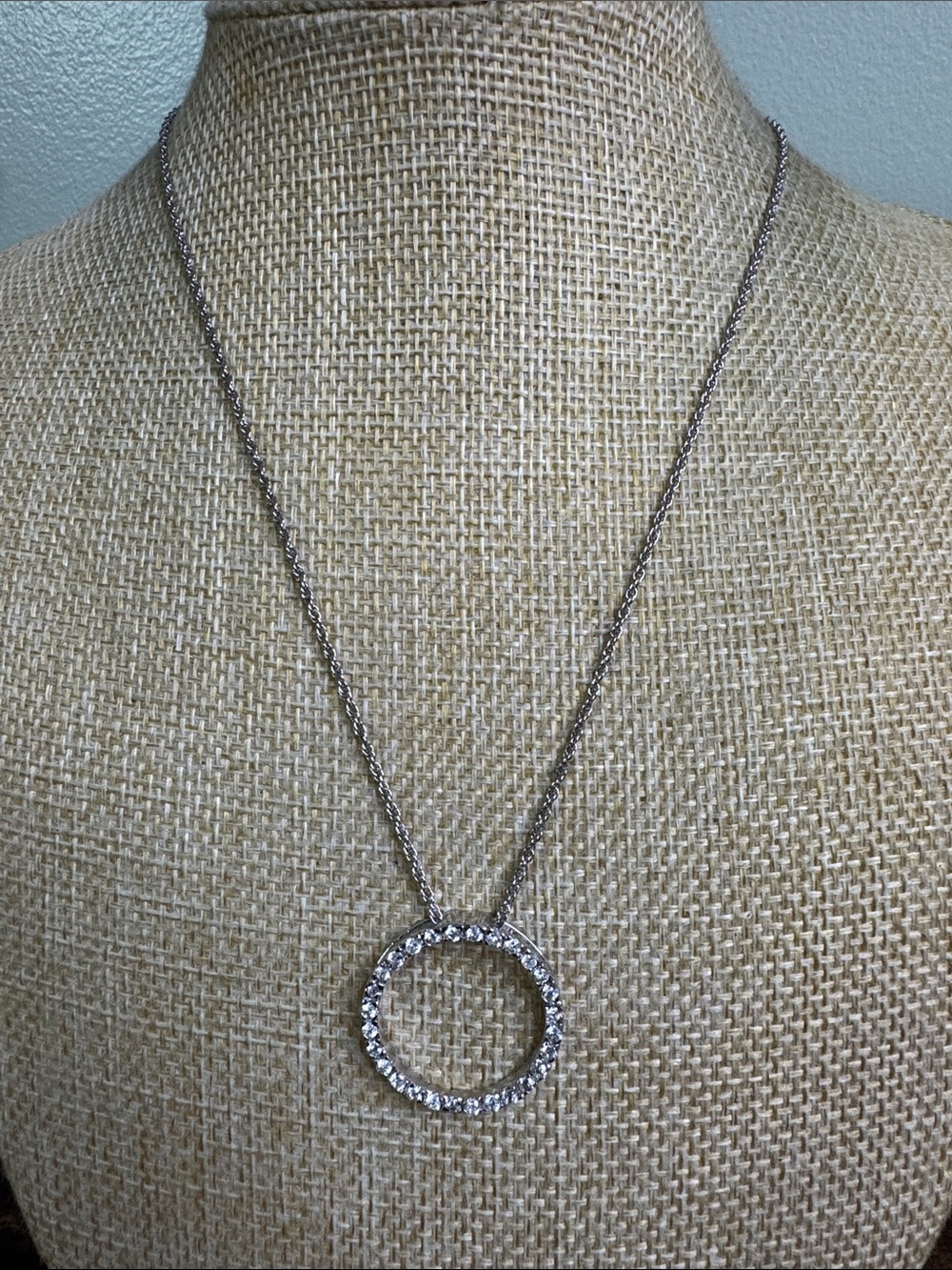 Vintage Silver Circle Pendant Necklace with Clear Stones